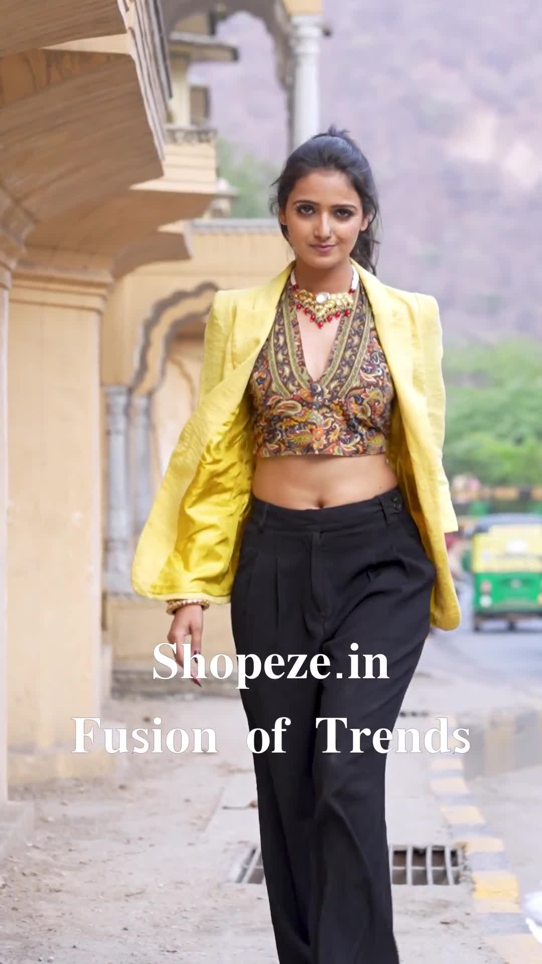 Shopeze.in - Fusion of Trends